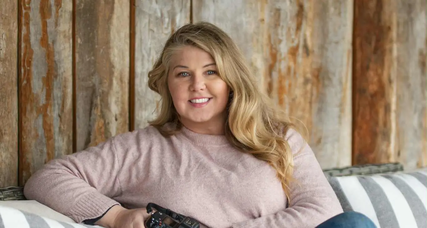 Chontelle celebrates third national business award