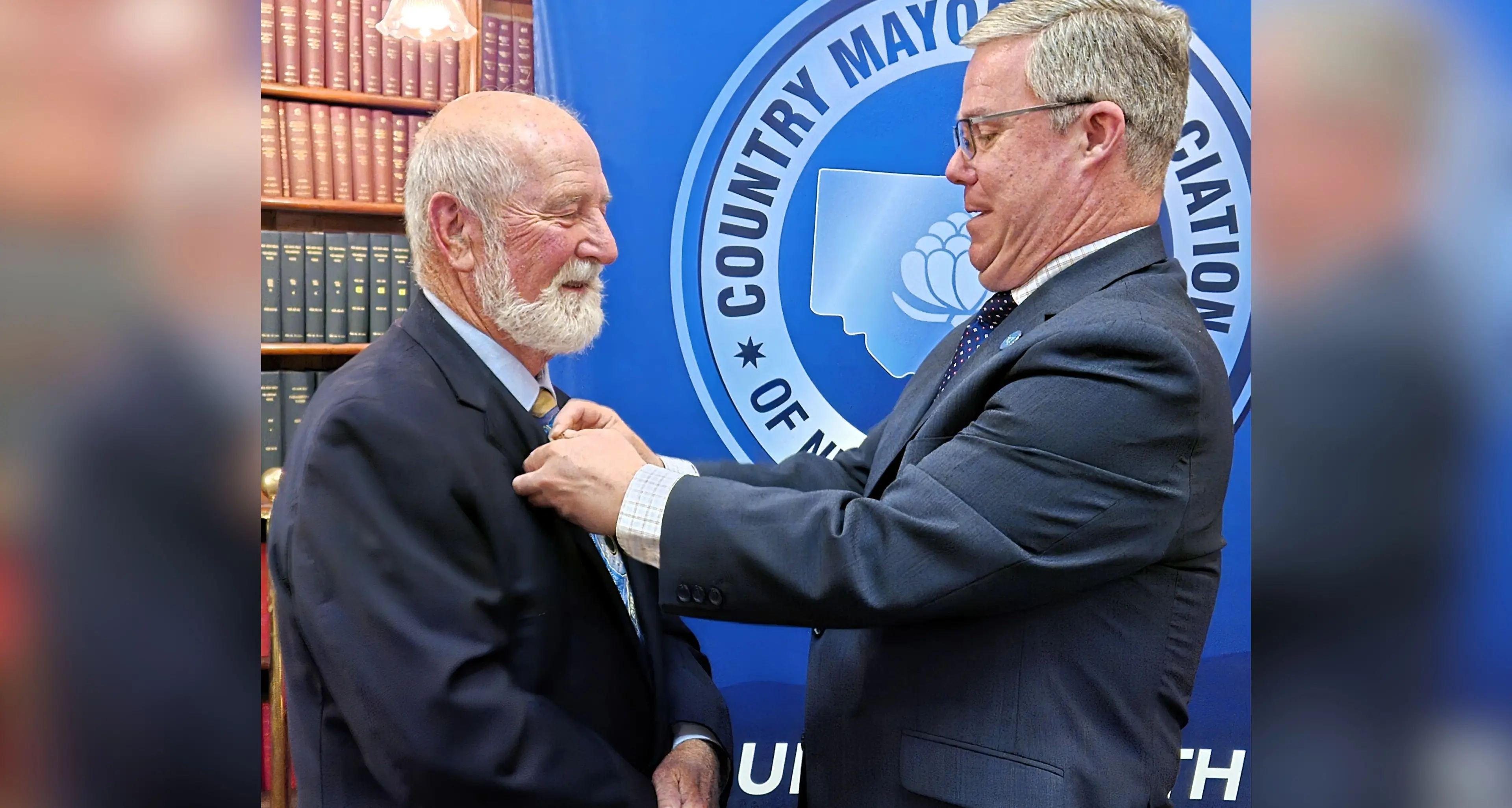 Ken inaugural patron of Country Mayors