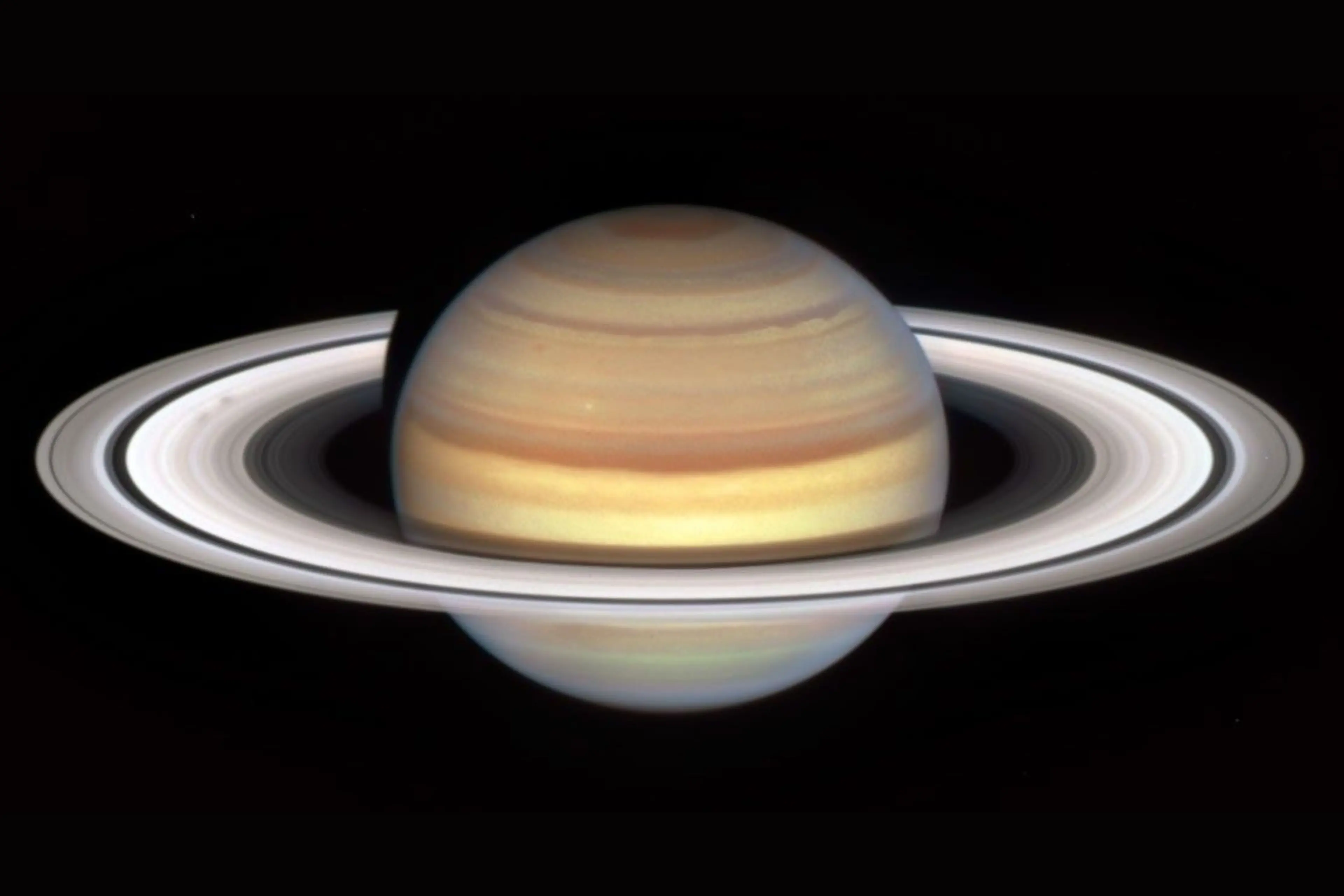 <p>People often say they never forget the first time they see Saturn with their own eyes through a telescope. Weather permitting, visitors to the Parkes Radio Telescope Visitor Centre may be able to see the planet Saturn on Sunday 19 July in broad daylight, although the spectacular rings won\\u2019t be visible. PHOTOS: NASA </p>\\n