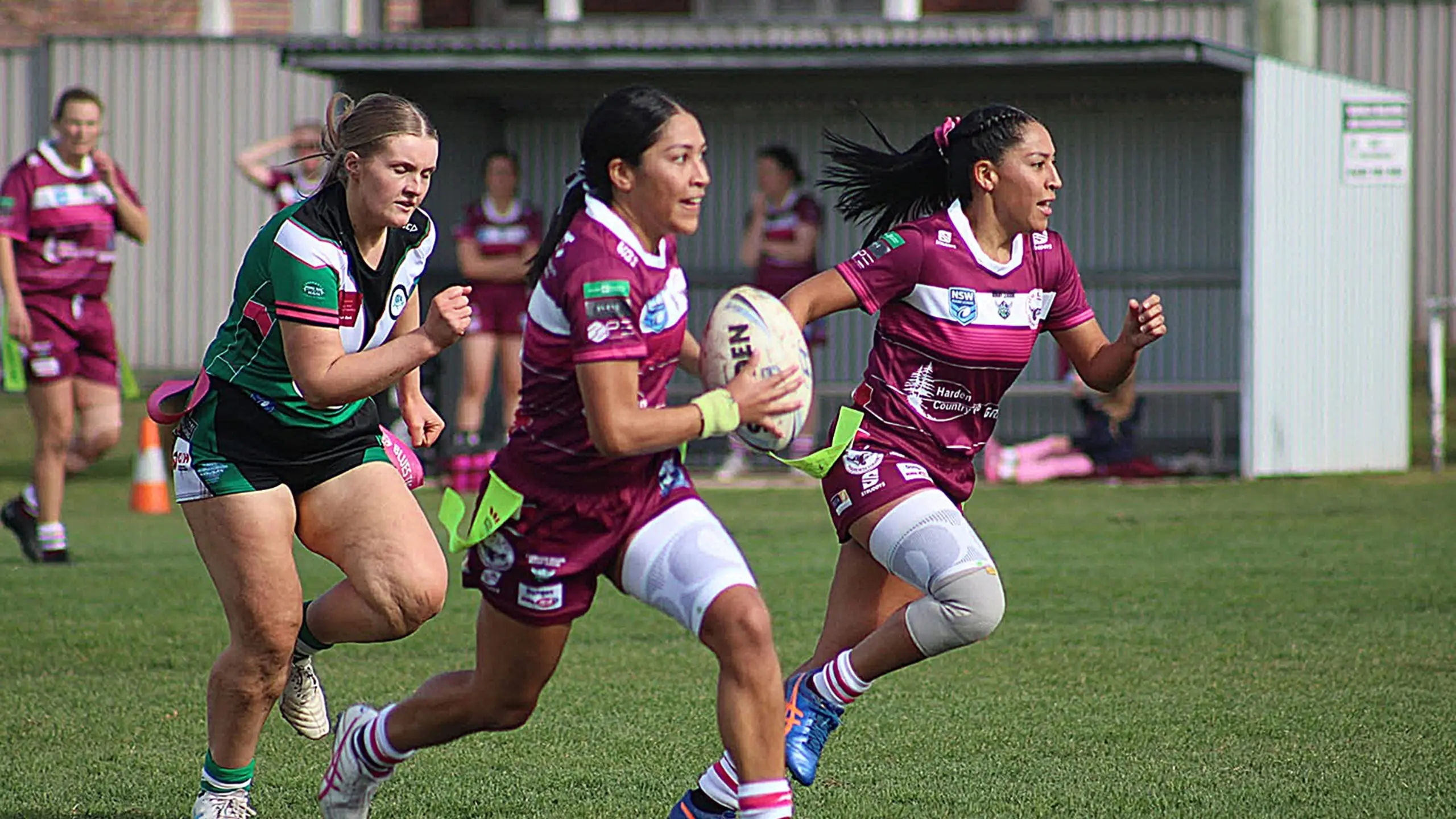 Hawks swoop Bears with strong win