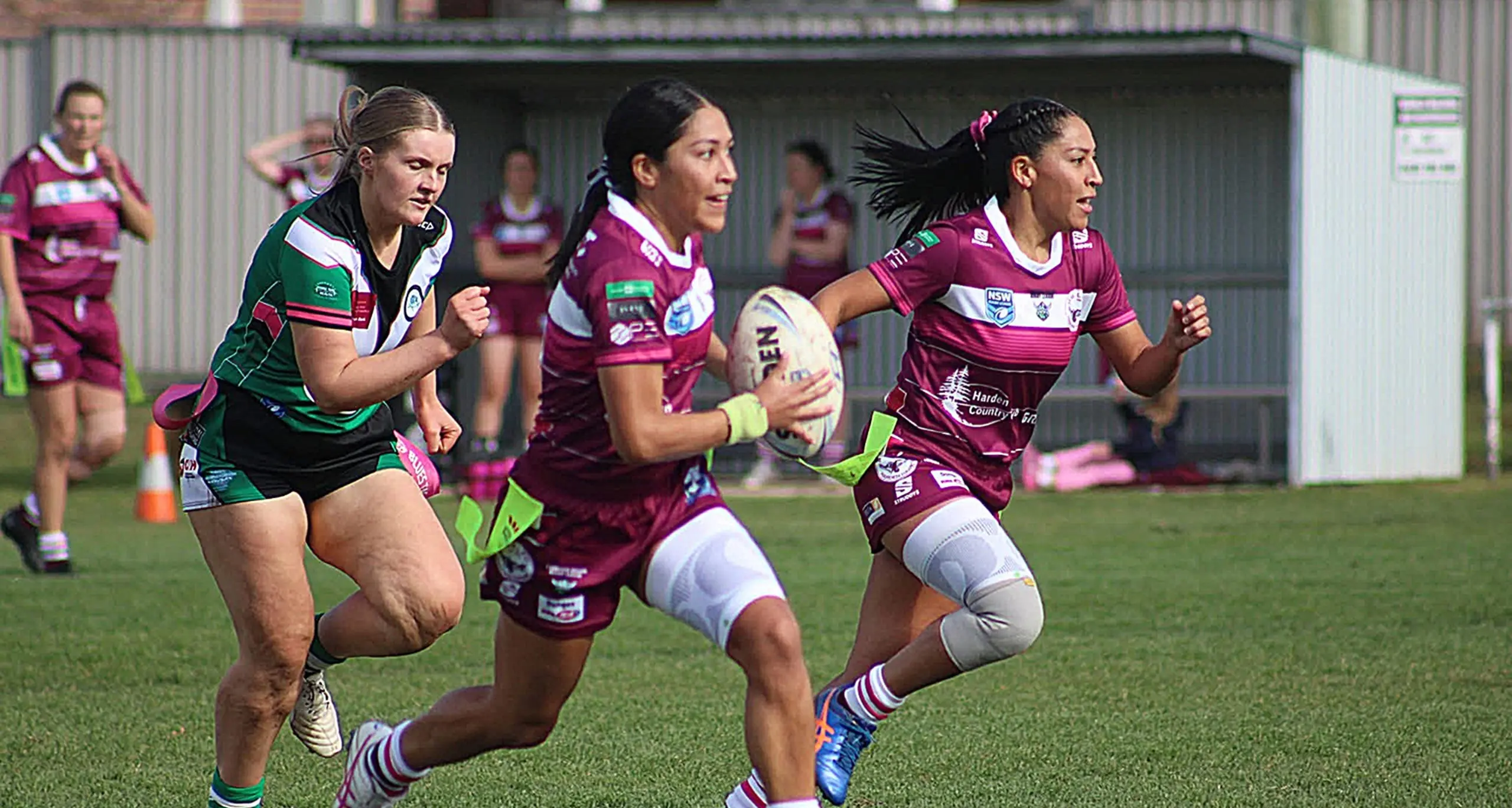 Hawks swoop Bears with strong win
