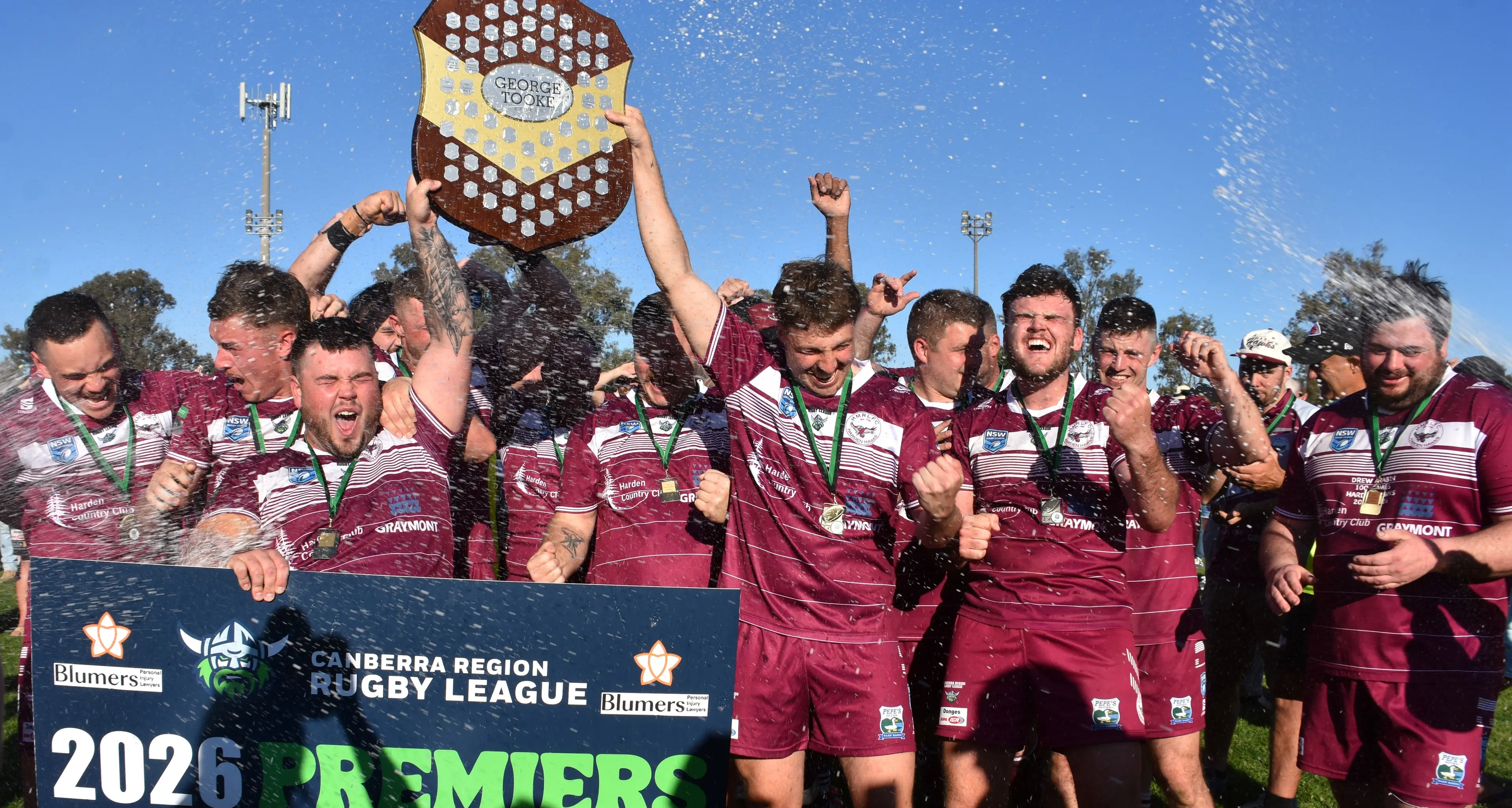 Premiership glory for Hawks and Hawkettes