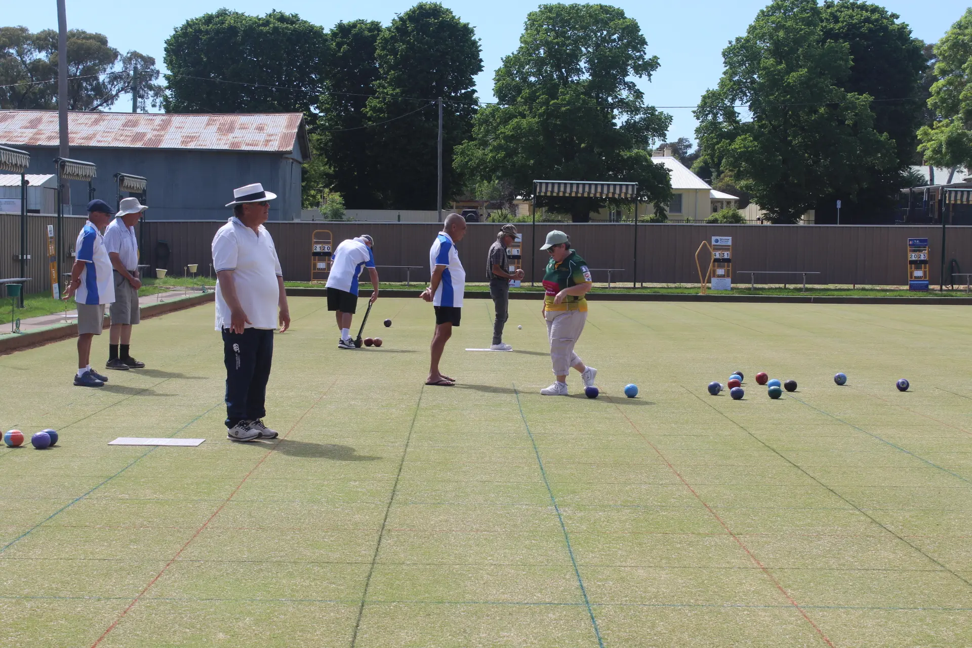 Ingleburn Travelling Bowlers took on Boorowa 