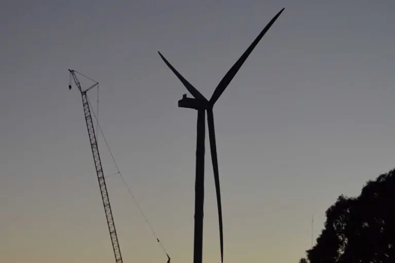 <p>Applications close on Tuesday 17 November. PHOTO: Squadron Energy</p>\\n